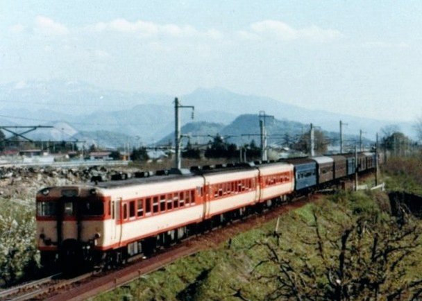 つばさ51号 tweet media