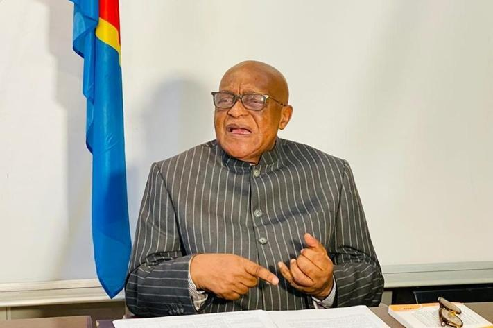 mediacongo's tweet photo. #RDC: L'#ODEP dénonce l'inaction des autorités face à la précarité de plus de 500 familles d'ex-agents du #CPCE, licenciés abusivement. Malgré une promesse de réintégration de la Présidence en octobre 2025, aucun acte concret n'a été posé, laissant ces agents sans revenus ni couverture sociale
https://t.co/gFACdltBxo