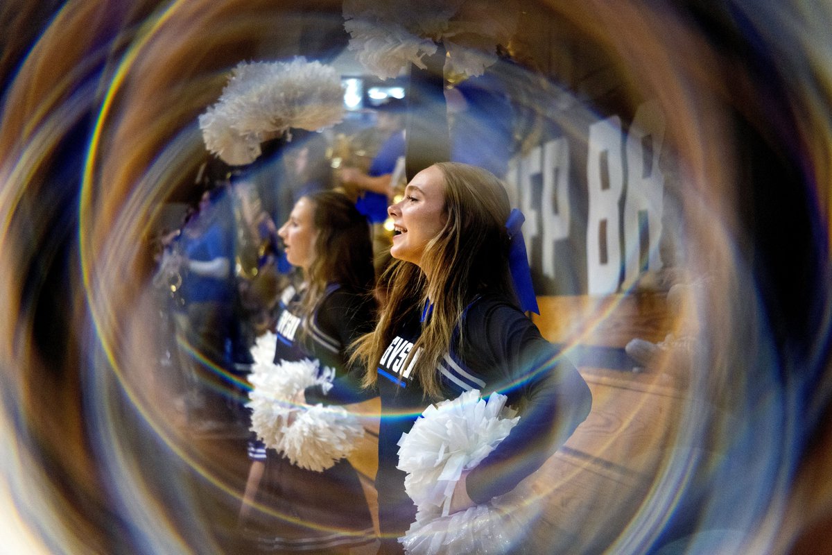 GVSU's tweet photo. We’re still here 🥳🏆 

Relive the historic @gvsuwbb season that brought the Lakers 👏 BACK 👏 to 👏 BACK 👏 national championships and a season record of 36-1: https://t.co/aeYloC88TT 

📸: Emily Riddle https://t.co/yM4svr4yEn