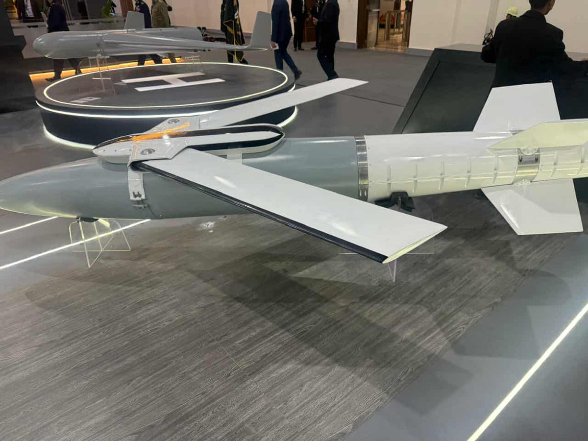 Poltergeist tweet media