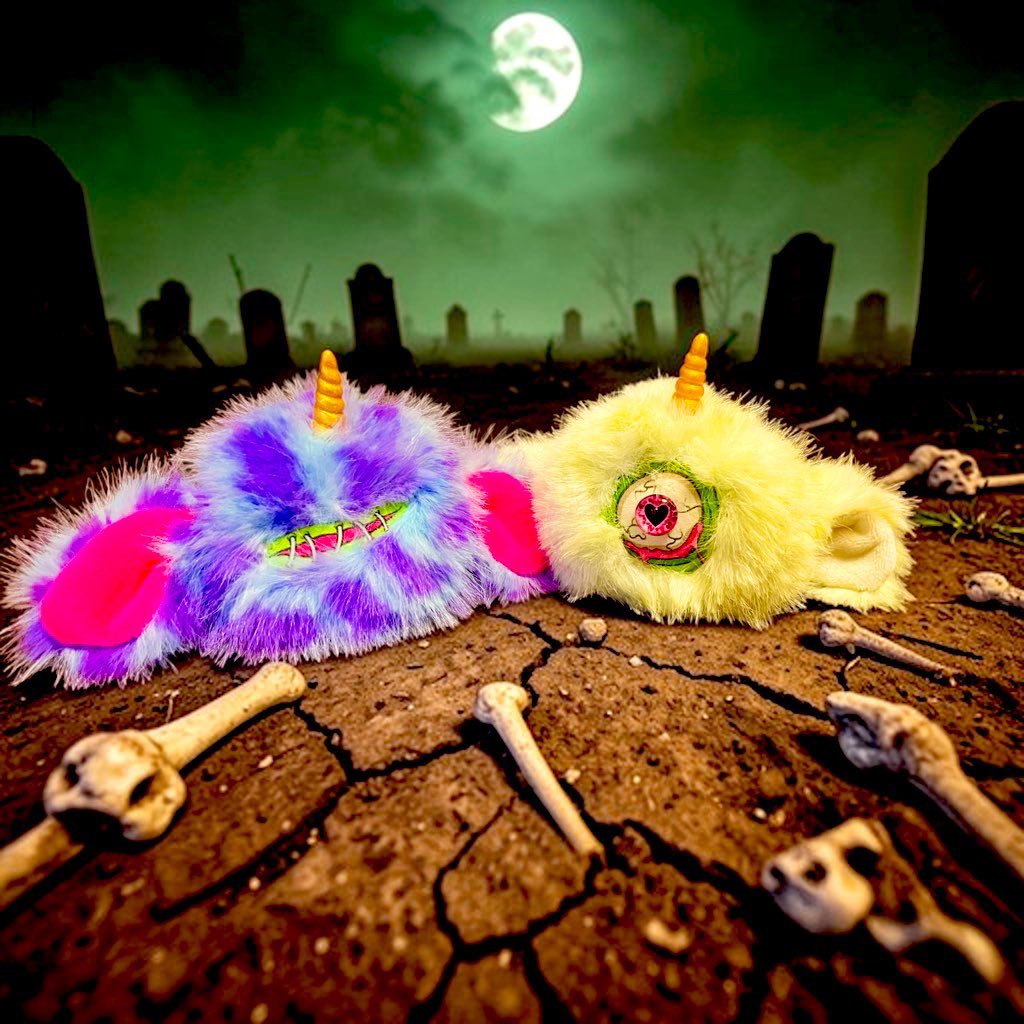 lua☾ ໋꙳ tweet media