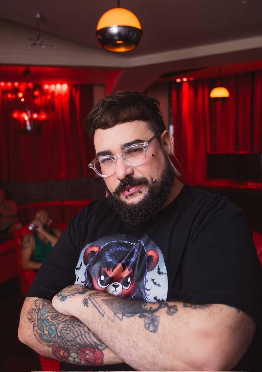 Young Broke and Fabulous tweet media