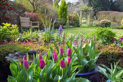 LoriClickRPC's tweet photo. When the weather starts to warm up, there's likely few places you'd rather be than your backyard. Time spent tending to your garden, preparing for outdoor parties, or simply enjoying a morning cup of coffee are all things that make  https://t.co/gf5v2Oa4Pz https://t.co/5nSKpvbiV7