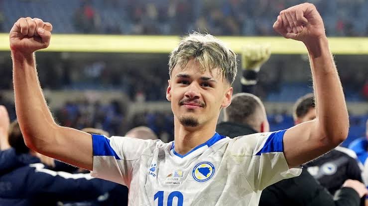 Kerim Alajbegović, 18 anni, un demone.
Portatelo alla Lazio please