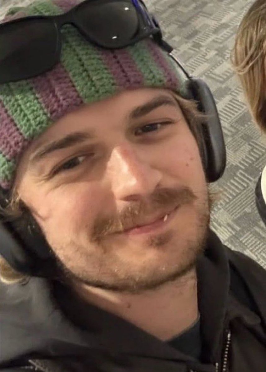 via 🦨 tweet media