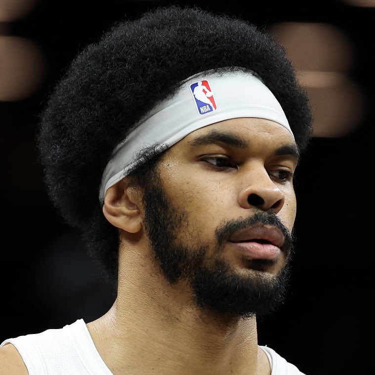 LakeShowYo tweet media