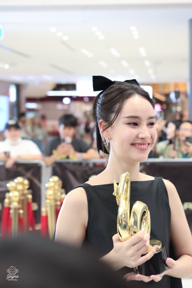 Jayna Angelina Official TH tweet media