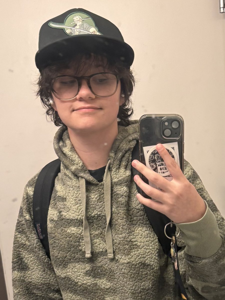 oli ☆ !! tweet media