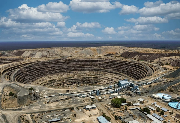 FowderSoap tweet media