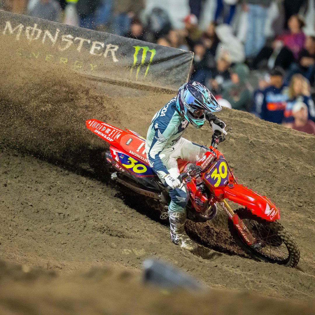 Fox Racing Japan tweet media