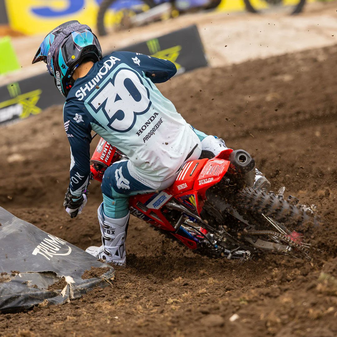 Fox Racing Japan tweet media