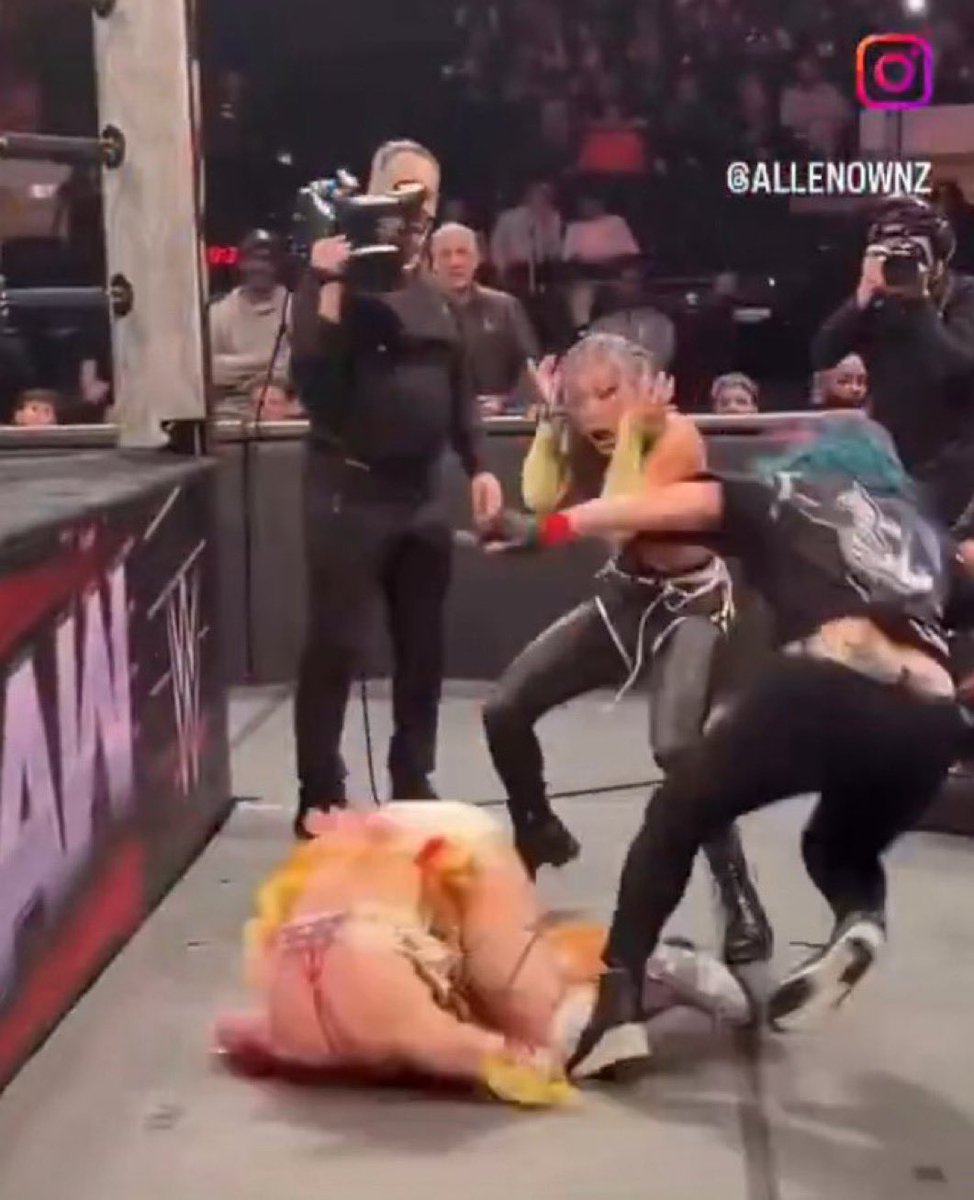 👑𝔸𝕕𝕒𝕞 𝔾𝕠𝕝𝕕𝕓𝕖𝕣𝕘👑 tweet media