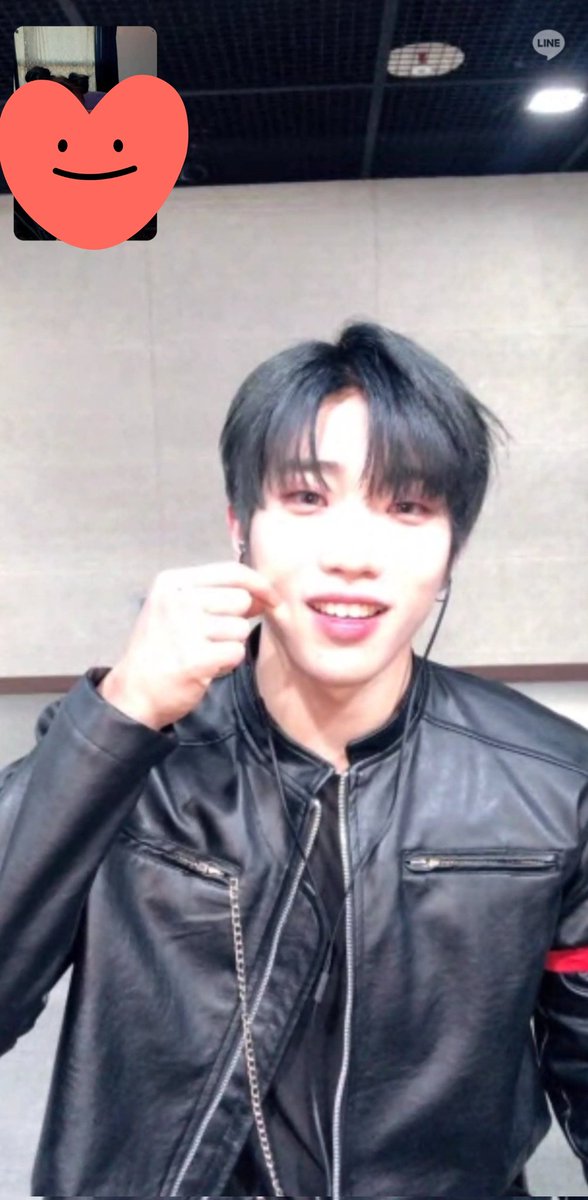 SongOfBrooke's tweet photo. My first Dann moments 🥰

#TheKingDom #더킹덤 
#무진 #TKD #Dann #단 https://t.co/CQkE9XA9jk