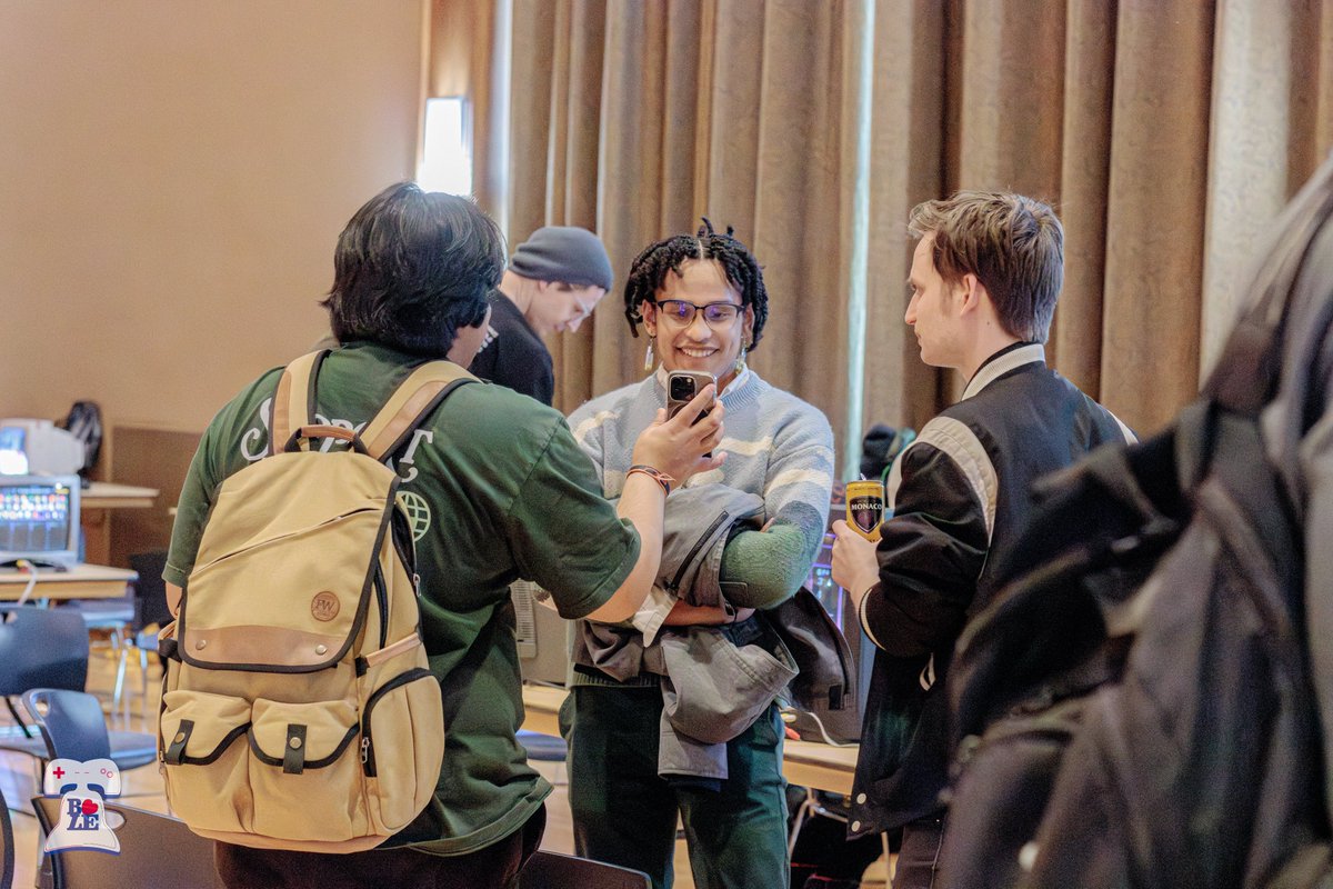 Halo-Halo 🍧🍦🥥 tweet media