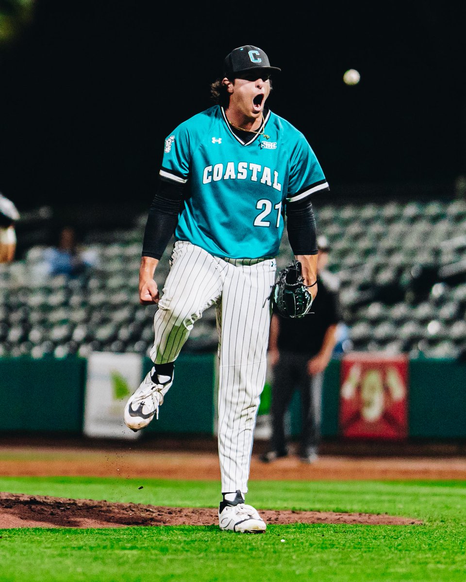 Coastal Carolina Baseball tweet media