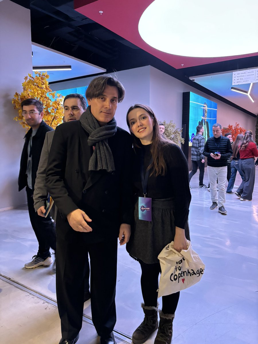 Sena Delihüseyinoğlu tweet media