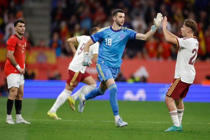 InCampNou tweet media