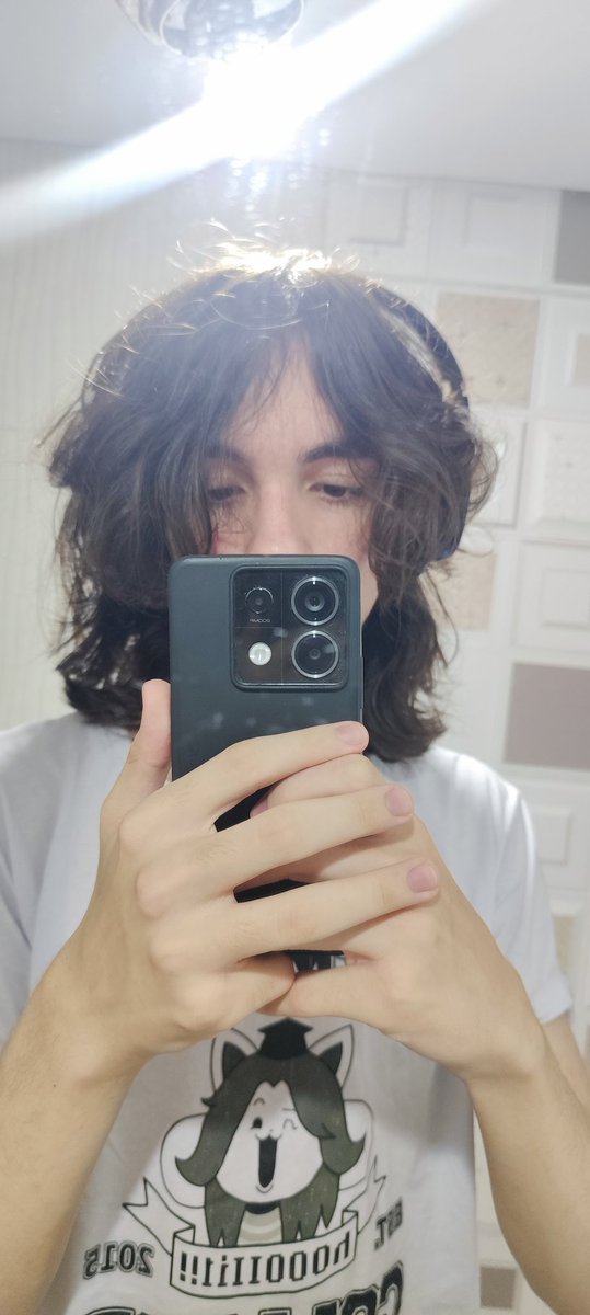 qw/azerty vulgo erhica ELA/DELA tweet media