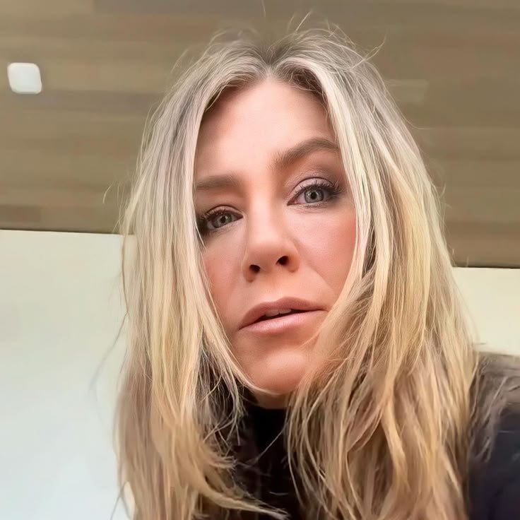 Jennifer Aniston tweet media