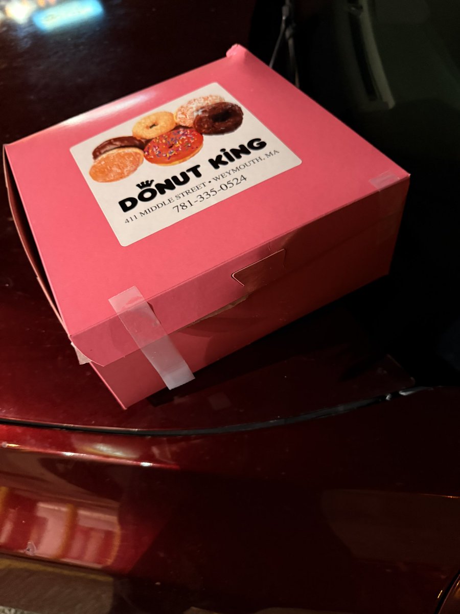 tyrone_shuffles 🔼🧌🏰 tweet media