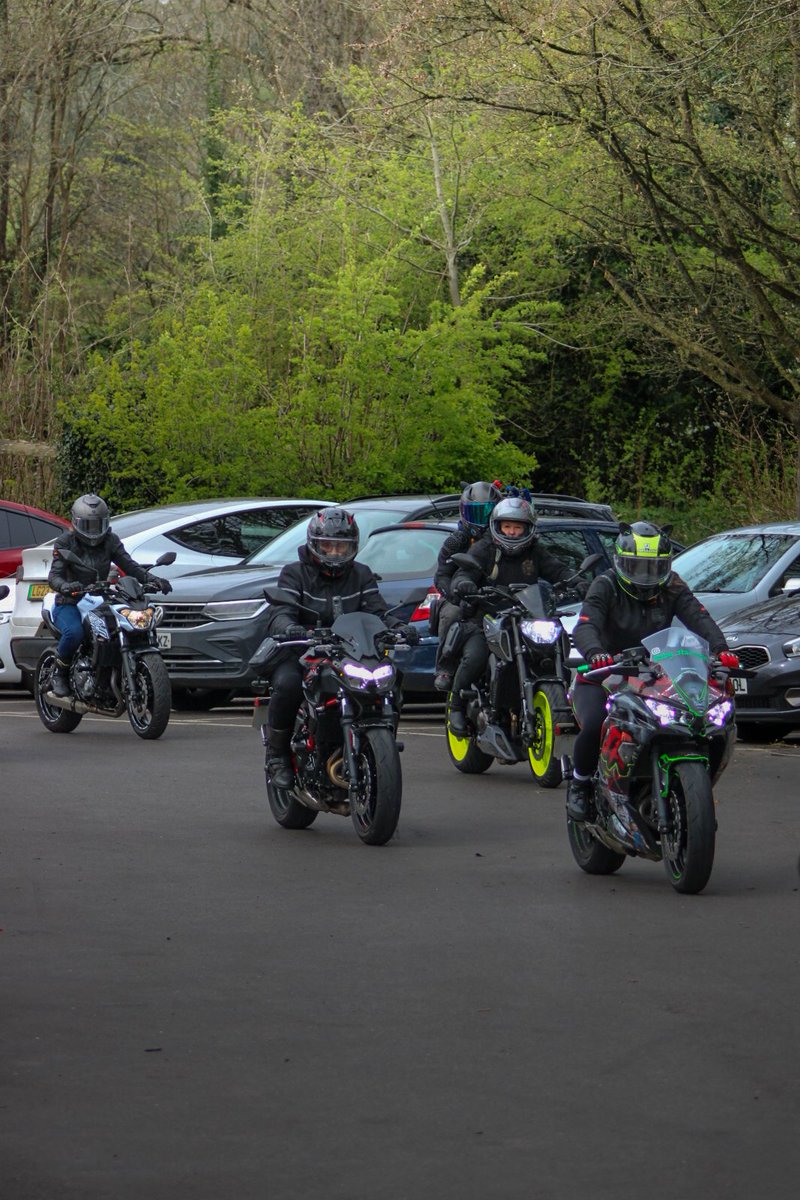 Danielleb9059's tweet photo. Got with my girl group (throttle sisters) and made our way to rykas bikers cafe, lucky enough to be clocked by a photographer on arrival. (Me at front) https://t.co/z9nNWNp1KZ