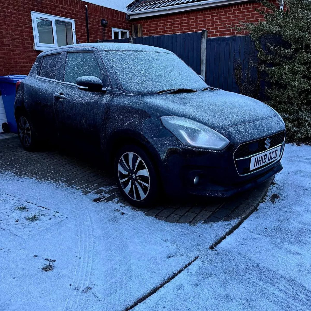 _SignalNotNoise's tweet image. Sandhu Ponnachan from Derby 
And his Black Suzuki Swift 
#Derby