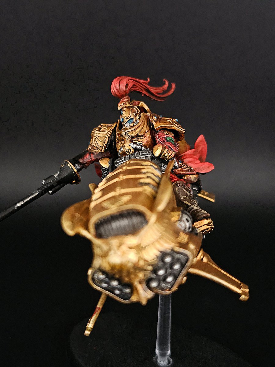 fett_killer's tweet photo. Adeptus custode bike

#warhammer40k #adeptuscustodes #miniatures #artㅤㅤㅤㅤ https://t.co/evUvRPsf9w