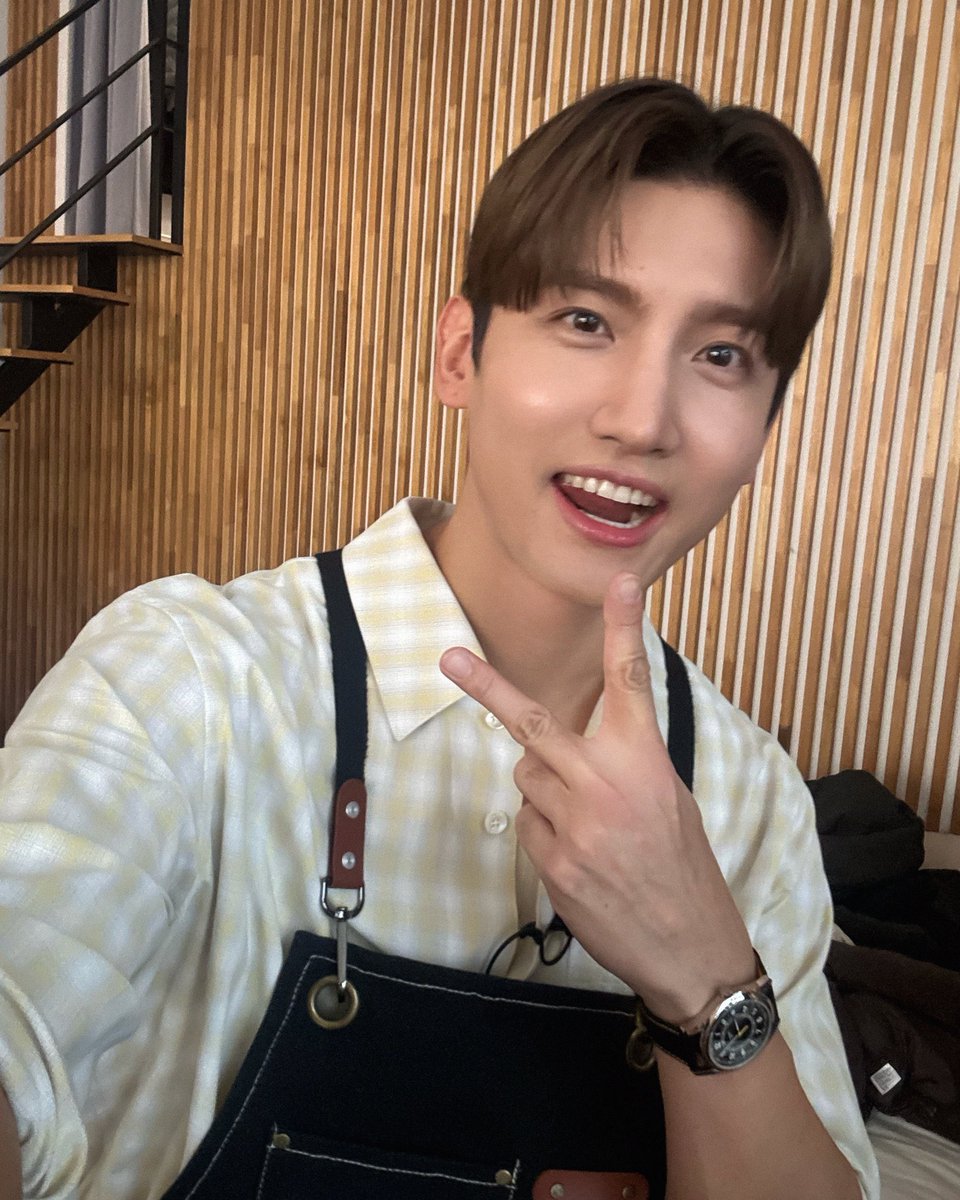 𝔤𝔦𝔫𝔤𝔥𝔞𝔪 tweet media