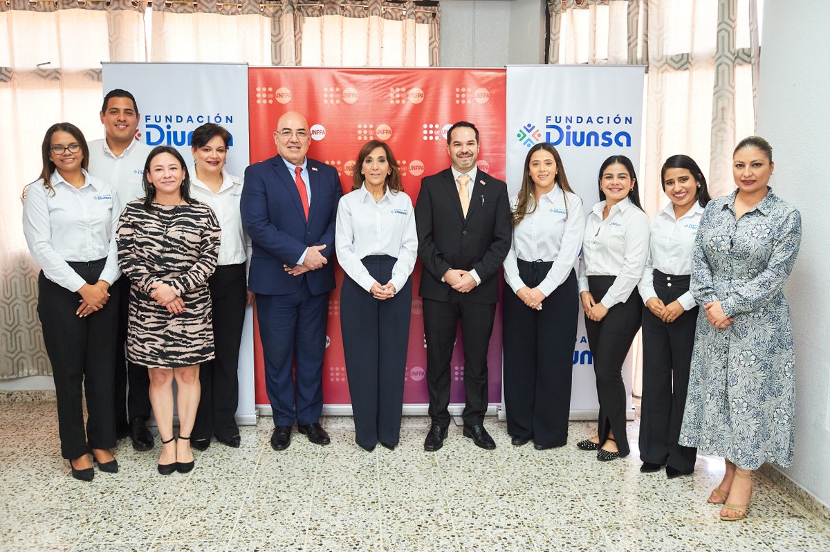 Tgustahn tweet media