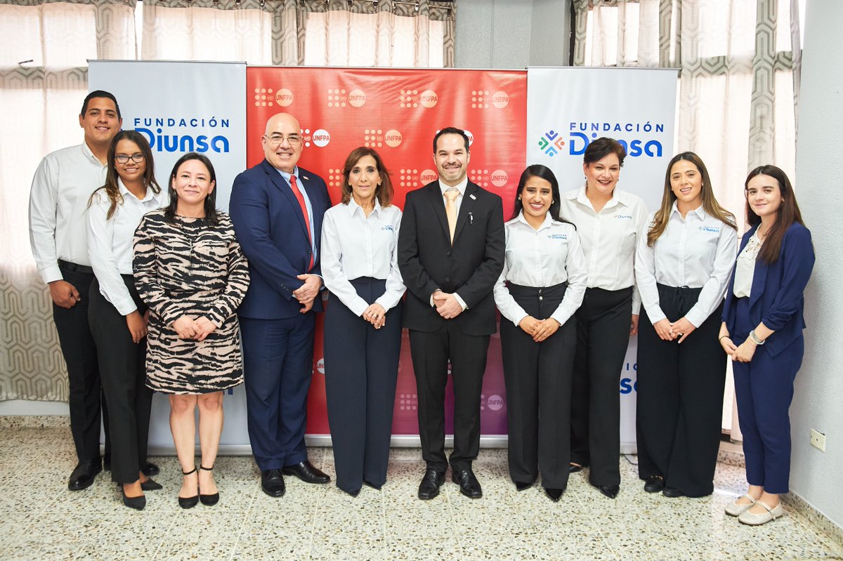 Tgustahn tweet media