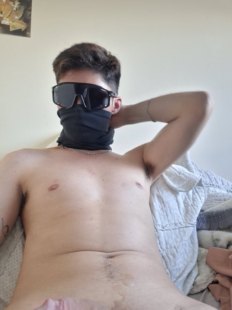 cube_ram's tweet photo. q opinamos de los lentes? o vuelvo a gorro nms
#chudai #chilegay #soloboy https://t.co/KBQVmgYAUC