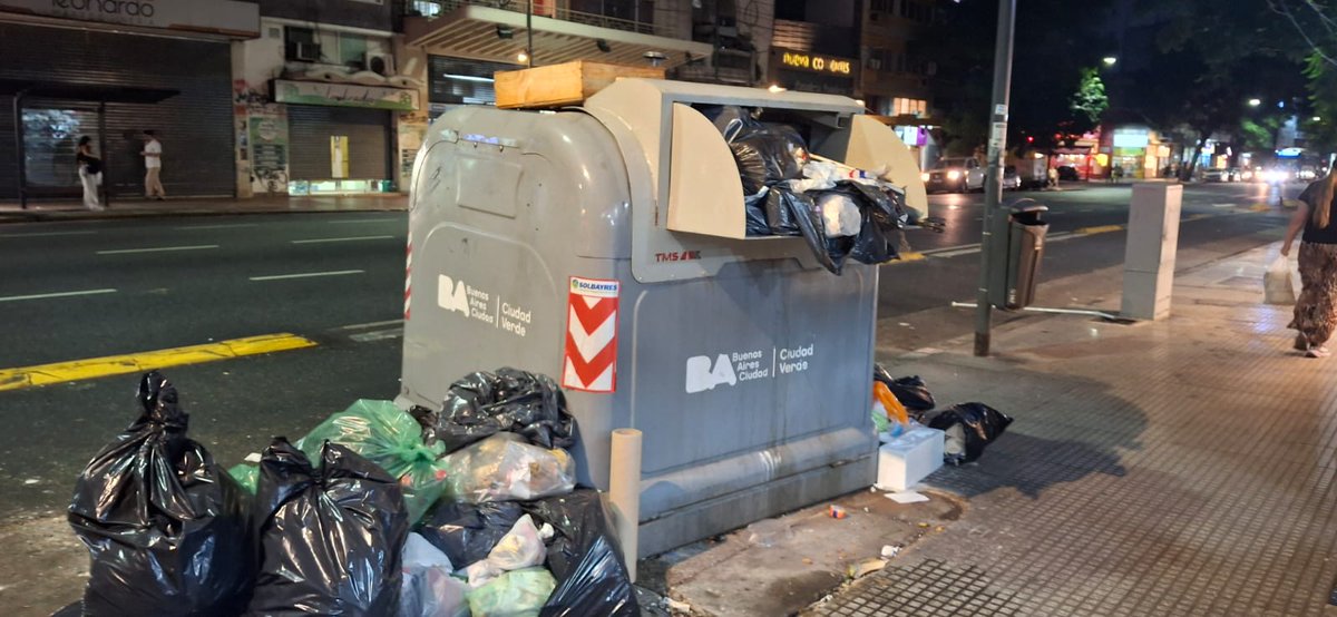 Diana Costanzo tweet media