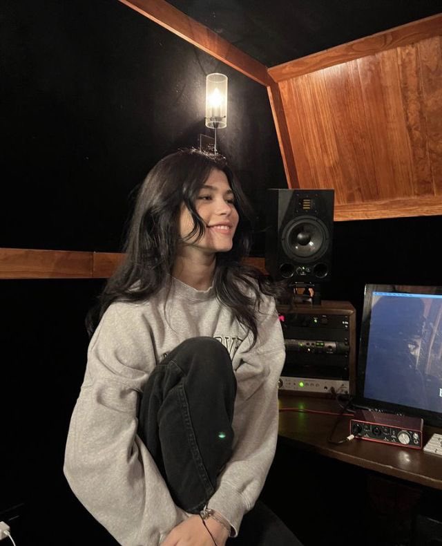 lollipops🇻🇦 tweet media