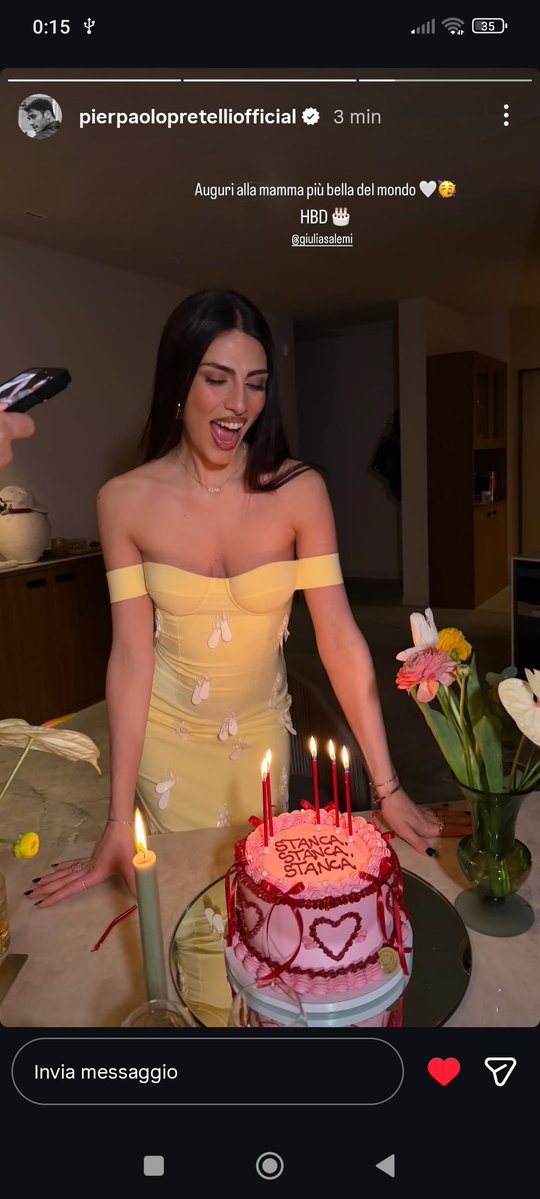 Dany39055297's tweet photo. Tantissimi auguri a Giulia๐๐.........mamma e donna meravigliosa ๐คmeriti tutto il bello che la vita puรฒ regalare๐๐งฟ #prelemi #giuliasalemi #hbdaygiuly https://t.co/11TAkwbOHZ