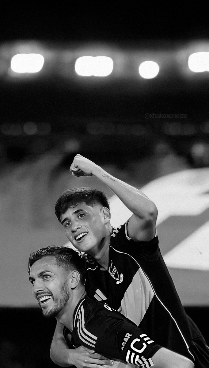 xhakaxeneize's tweet photo. Que dupla esta🤩 https://t.co/HKpokrn80Y
