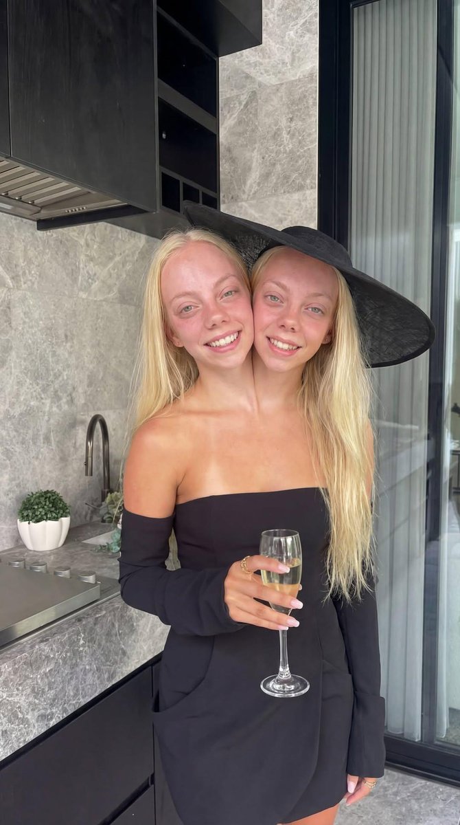 Sarah Sam tweet media