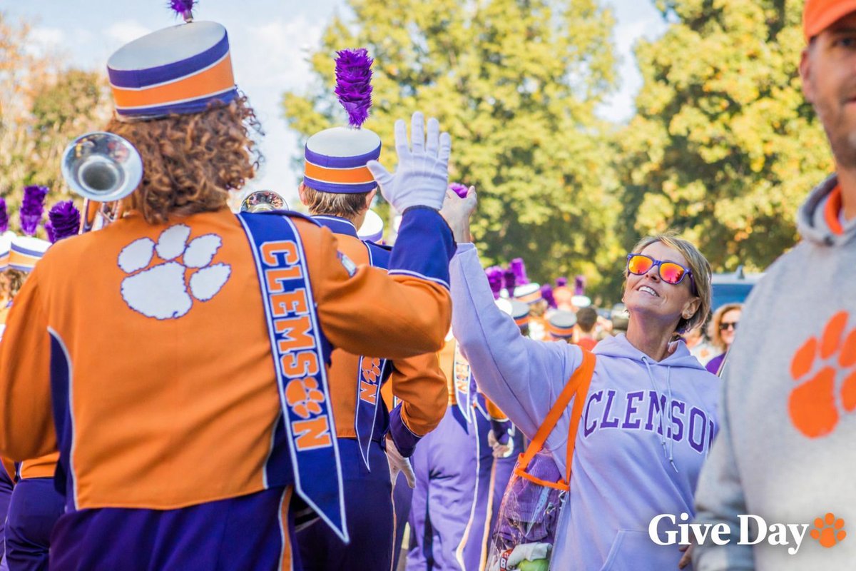 CUTBA1977's tweet photo. 📅 Clemson Give Day is April 8!

Support Tiger Band students through scholarships and programs that make a lasting impact.

👉 Donate: https://t.co/5EXagcPnQj

#ClemsonGiveDay #CUTBA https://t.co/nadA9jZ0We