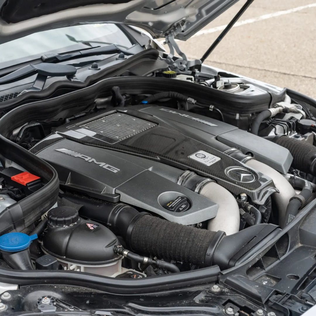 Bring a Trailer tweet media