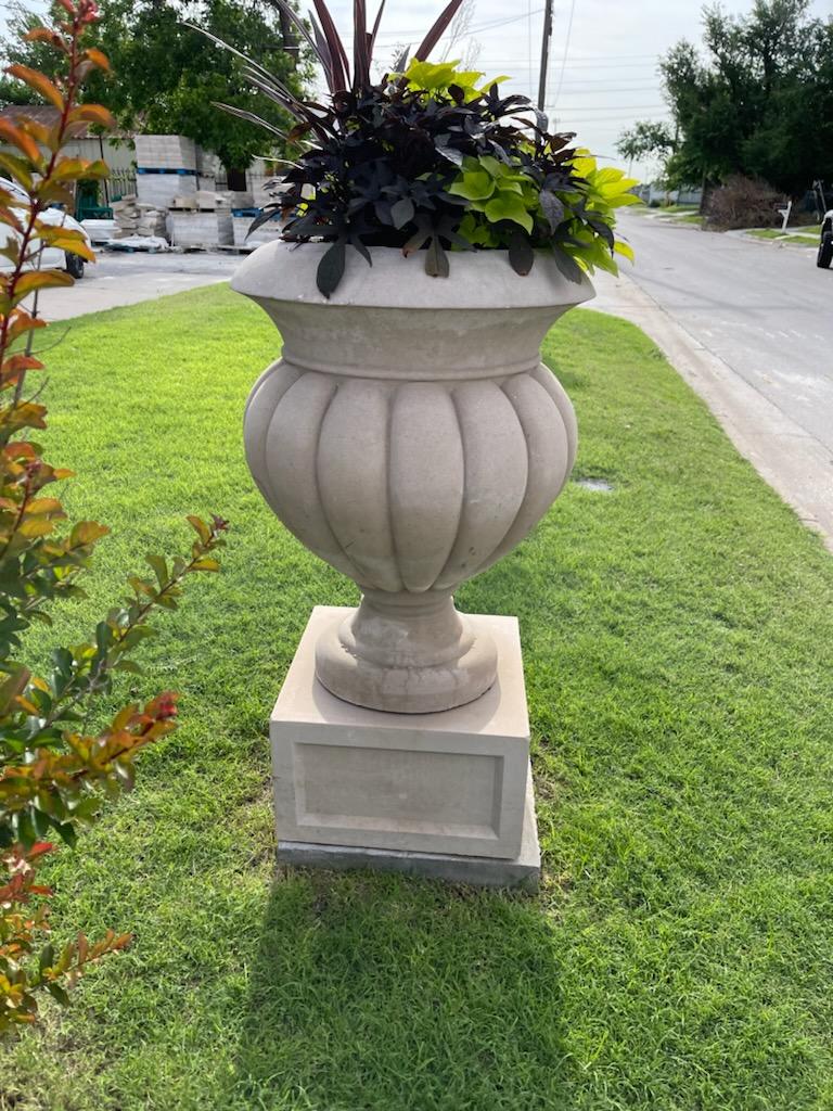 RenCastStoneOKC's tweet photo. Planters are all about the spring blooms! Let Renaissance Cast Stone transform your backyard with cast stone planters, custom pavers, ornaments, fountains, fire pits, pool coping. Call 405-514-4780 or visit https://t.co/le3wdRnfCx today. https://t.co/3f51deBCKP