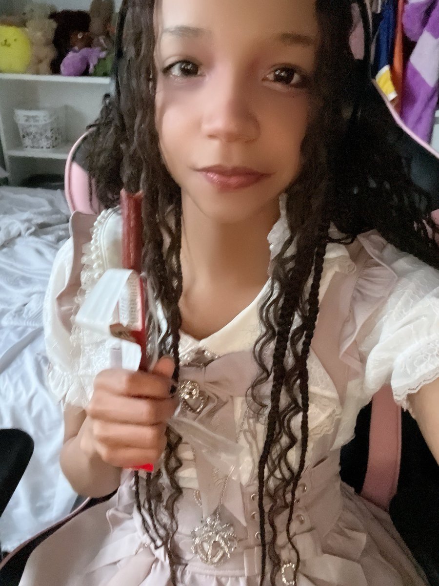 iris❄️👁️ tweet media