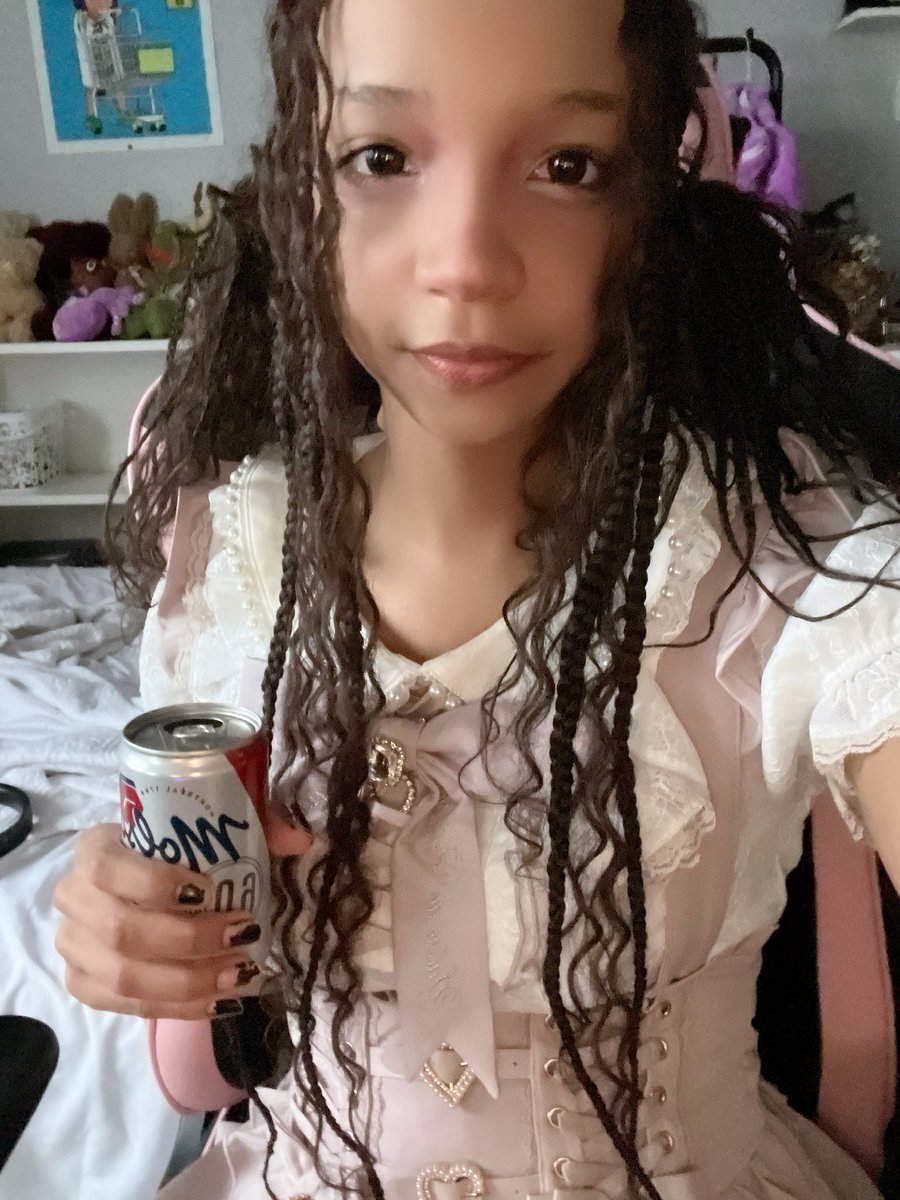 iris❄️👁️ tweet media