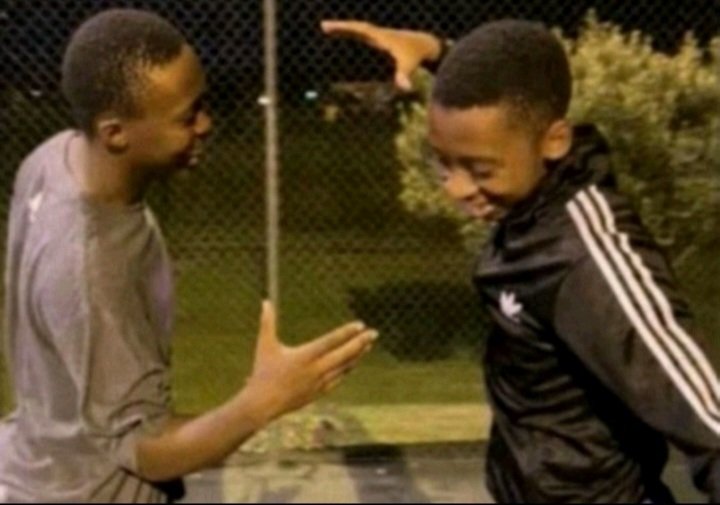 😋bald Baku the art eater😋 tweet media