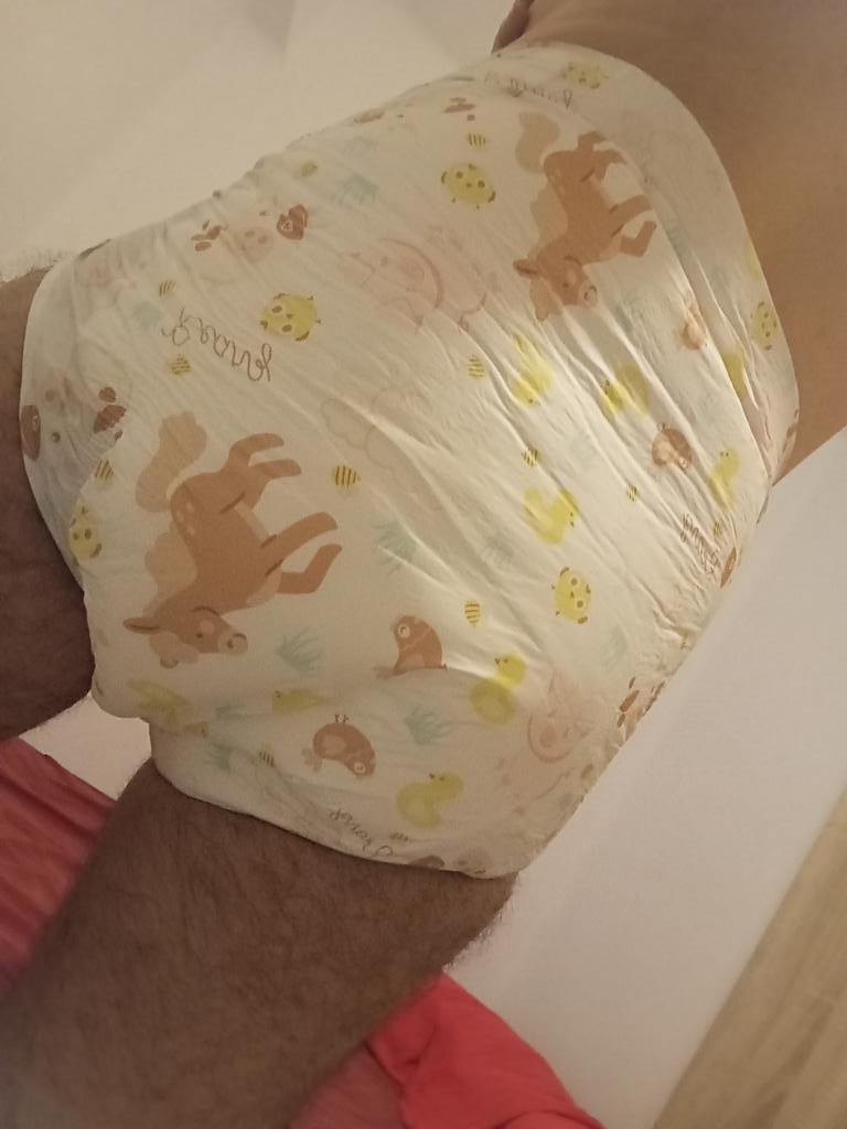 Little_UwU tweet media