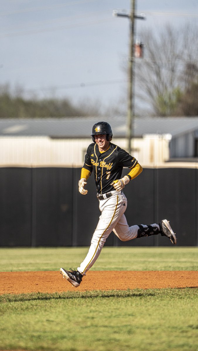 College Baseball Central tweet media