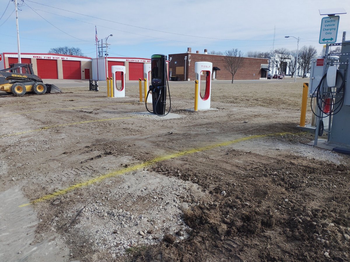 digiblur tweet media