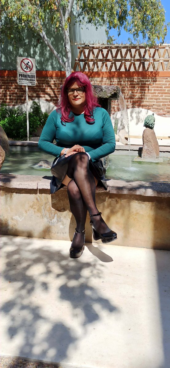 Neith Izara *Tu Chica Travesti* tweet media