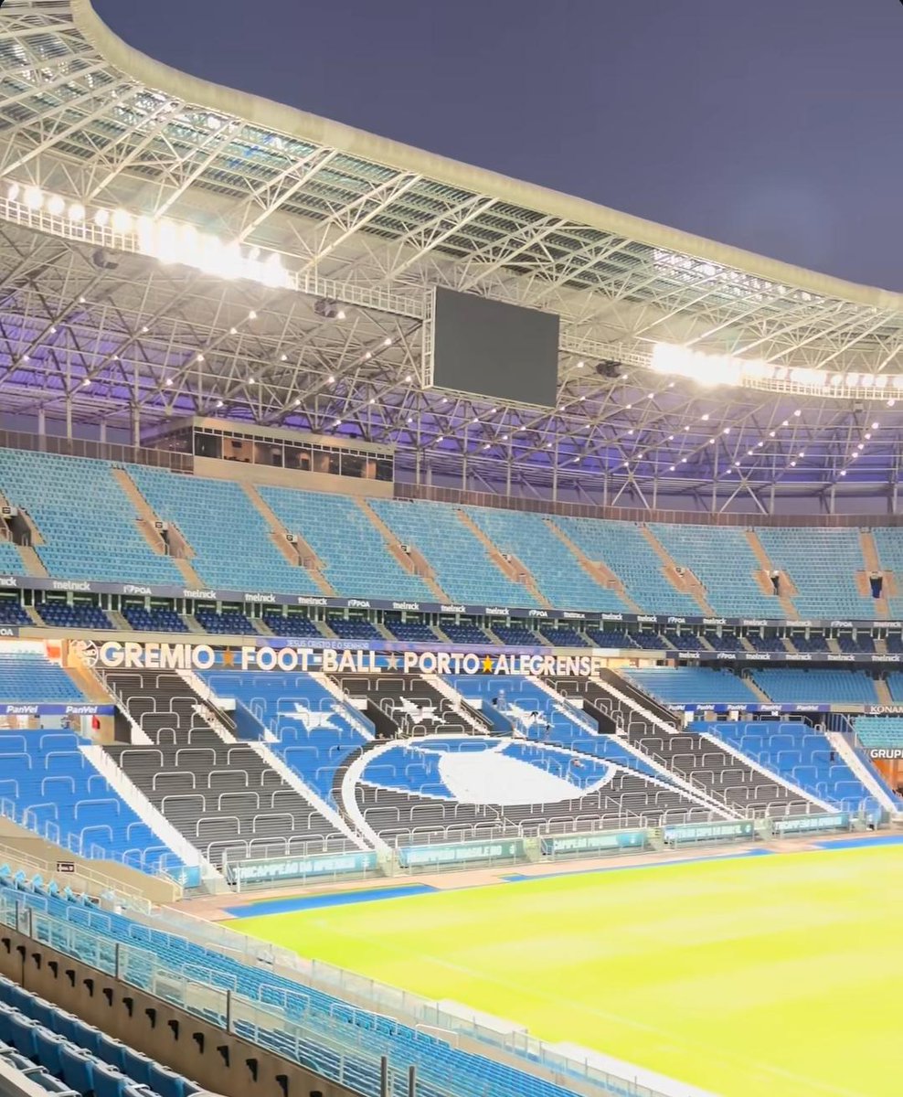 🇪🇪 CADA VEZ MAIS LINDA!

Surgiu hoje mais uma foto da arquibancada norte, dessa vez com o escudo quase completo e com a aparição das estrelas. 

O que está achando, torcedor?

📸 <a href="/duschumacher/">Eduárdo Schumacher</a>