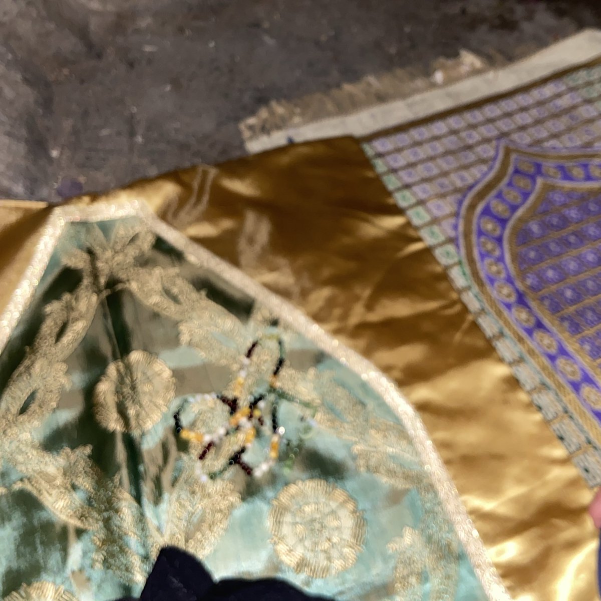 esra🪽 tweet media