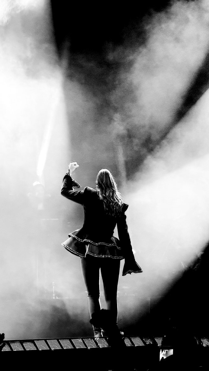 María Jiménez tweet media