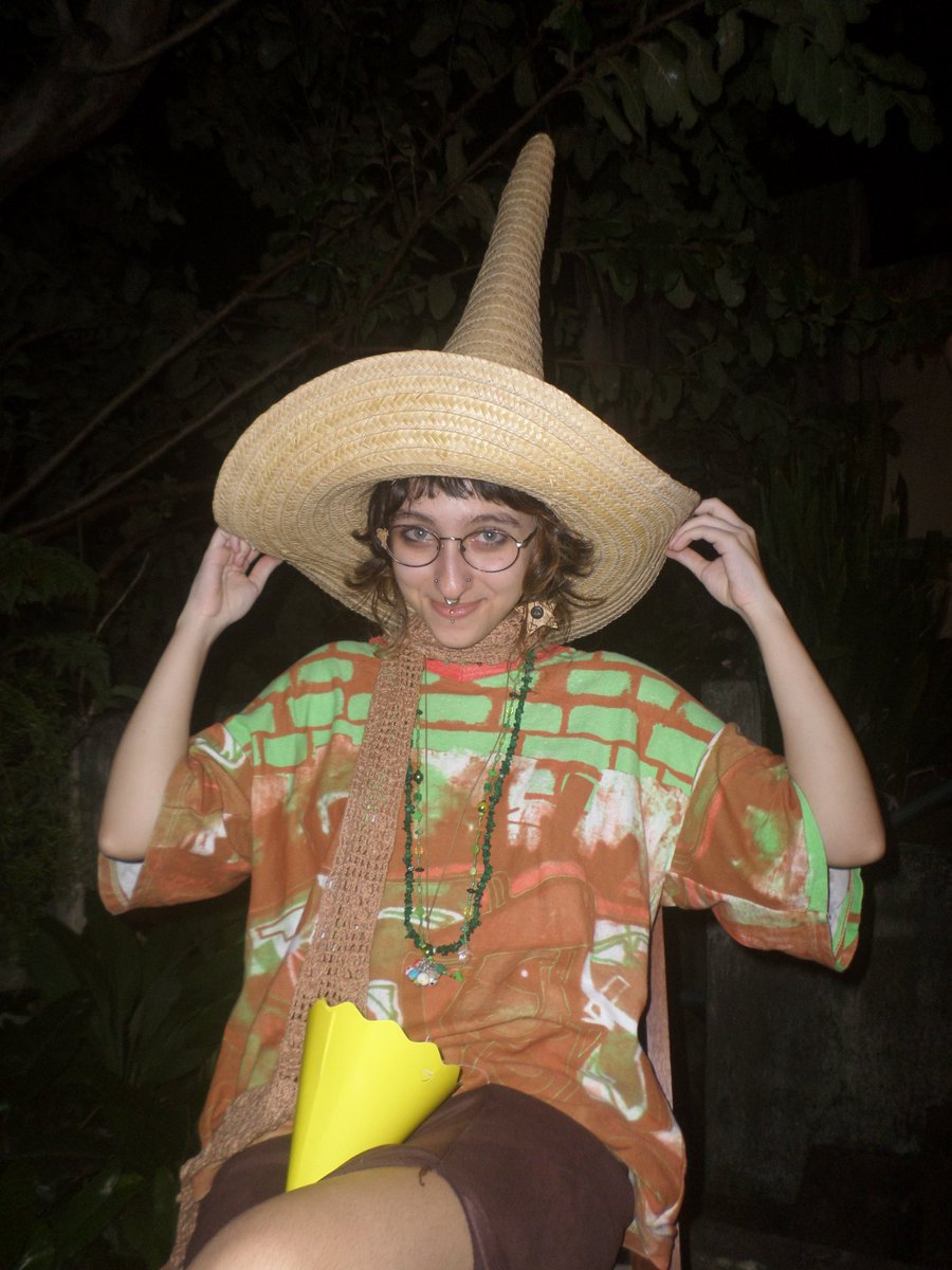 latarias tweet media